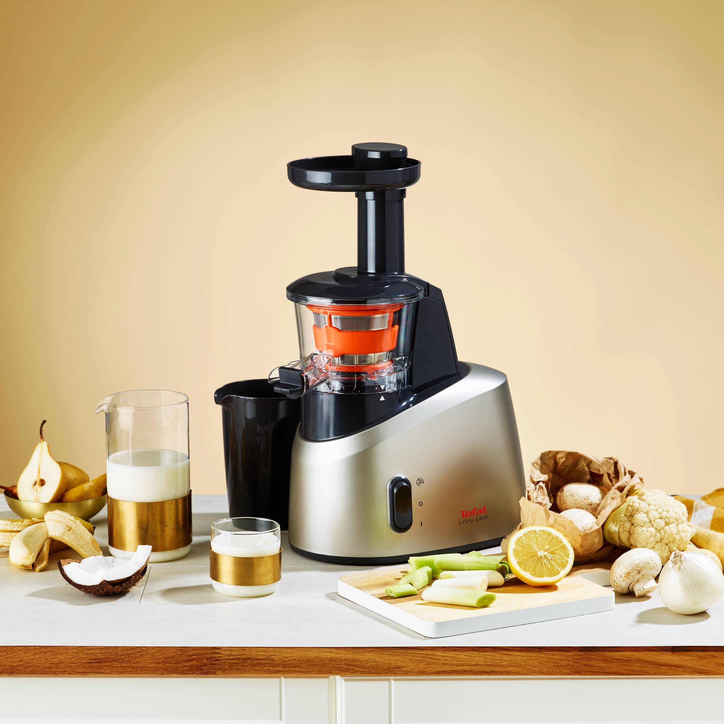 Infiny Juice ZC255B slowjuicer