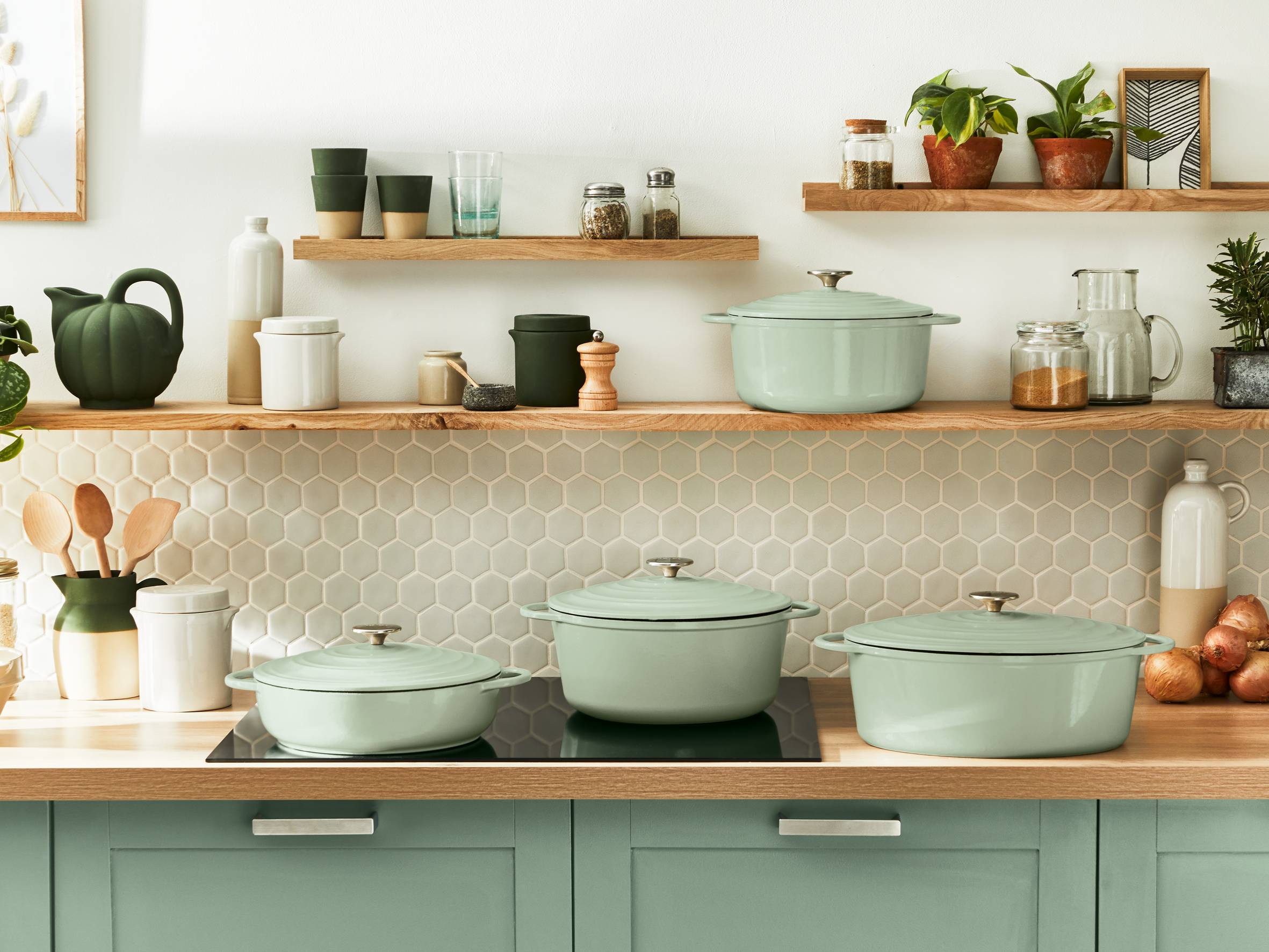 Gietijzeren Pan Deksel Alpina Gietijzeren Braadpan 3,8L Met Deksel | 24 Cm, Inductiegeschikt, Vaatwasserbestendig - Groen Geëmailleerde Gietijzeren Pan 3.8L