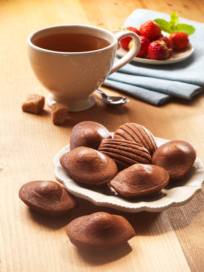 2 platen met mini-cakevormpjes in doos Snack Collection XA801512
