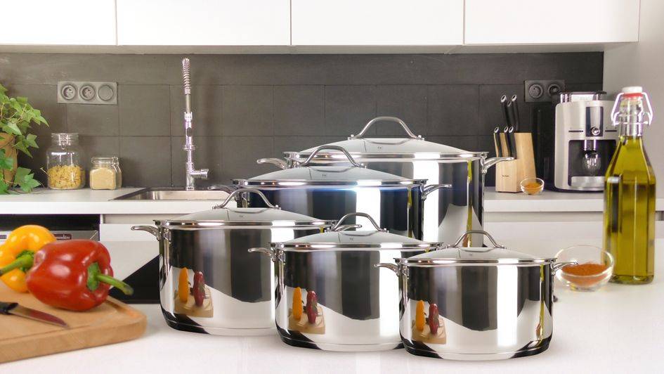 Intuition 4-delige pannenset (steelpan 16 cm, kookpan 16/20/24 cm) - inductie