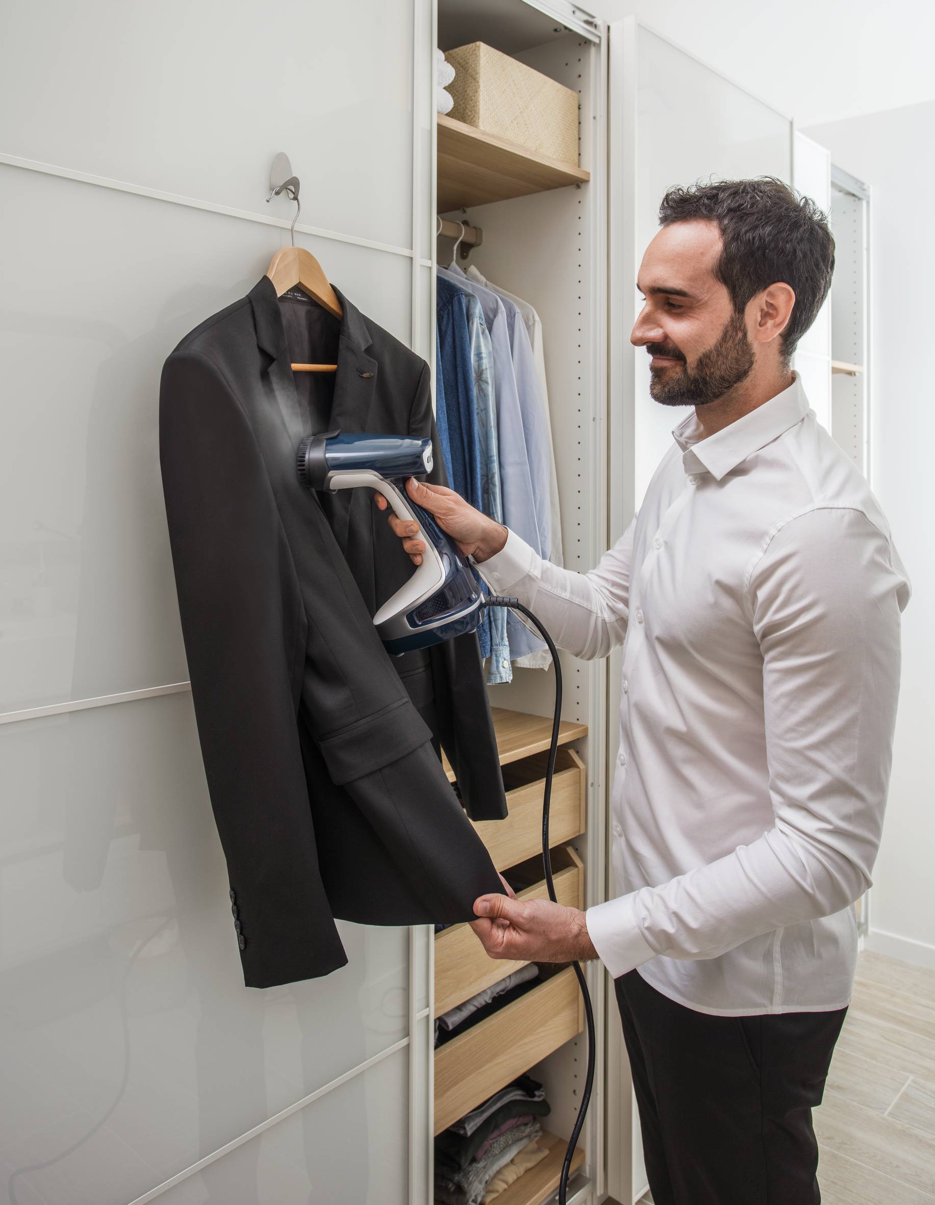 Access Steam+  DT8100 Draagbare Kledingstomer