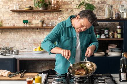 Planter des arbres le vent est fort Drame batterie de cuisine jamie oliver Réuss Planter des arbres le vent est fort Drame batterie de cuisine jamie oliver Réuss