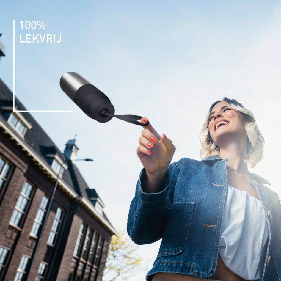 beYou N2193110 drinkfles met draaidop zwart (0,7L)