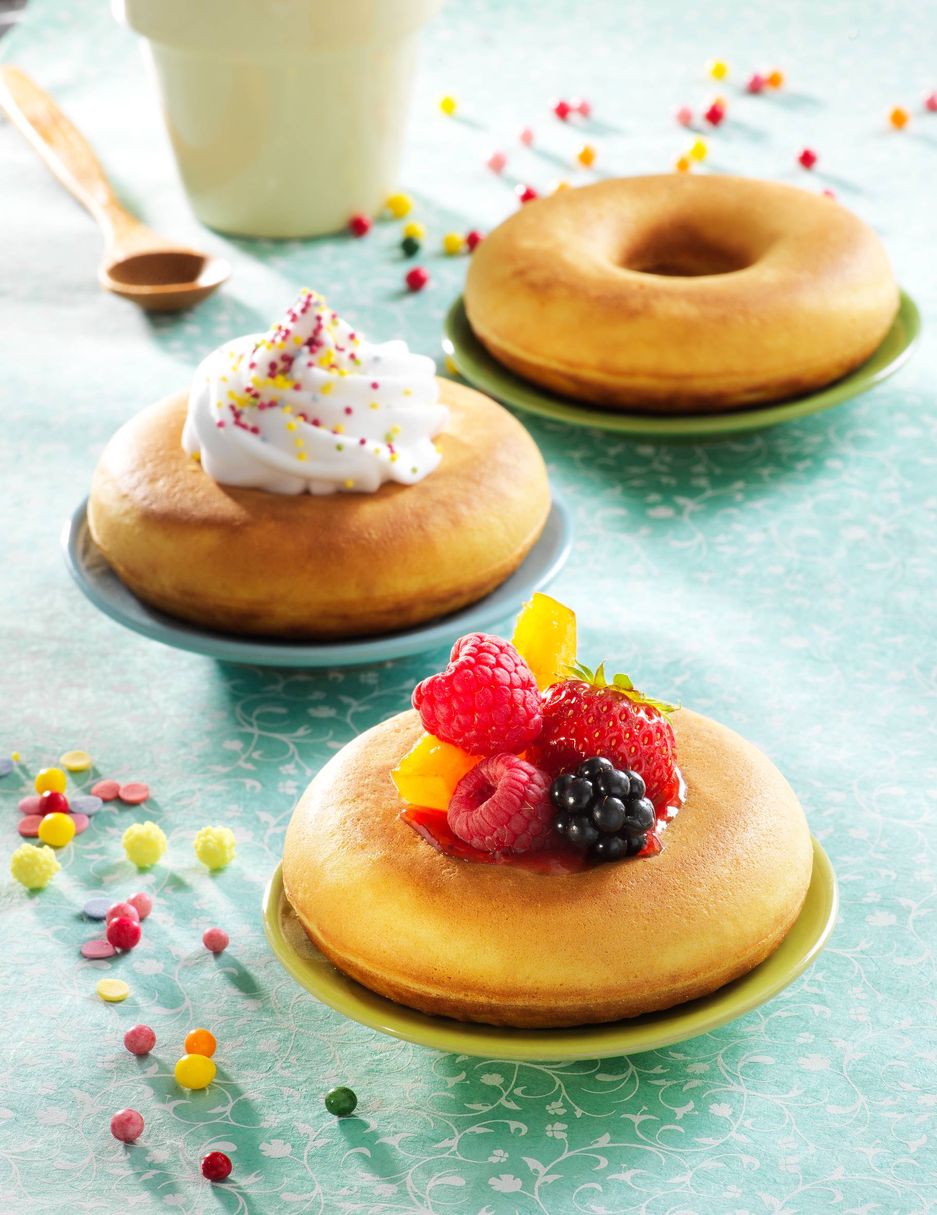 2 platen met bagelvormpjes in doos Snack Collection XA801612