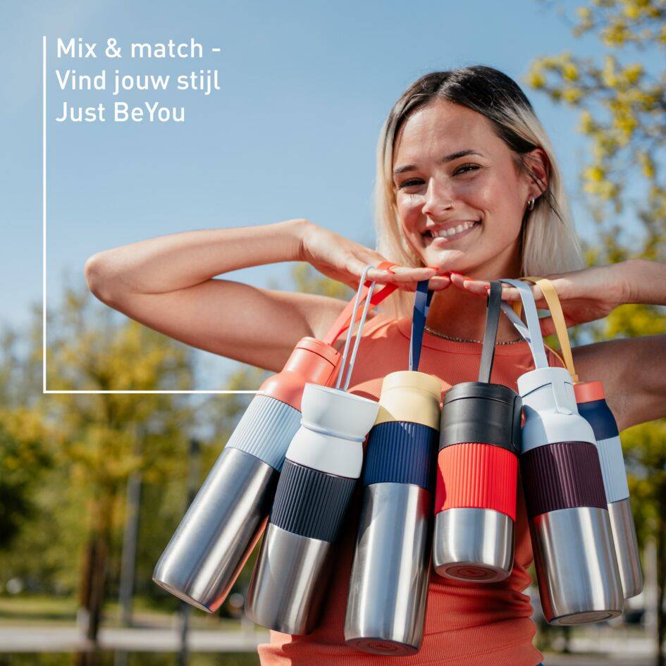 beYou N3120710 drinkfles met flip-dop zwart (0,7L)