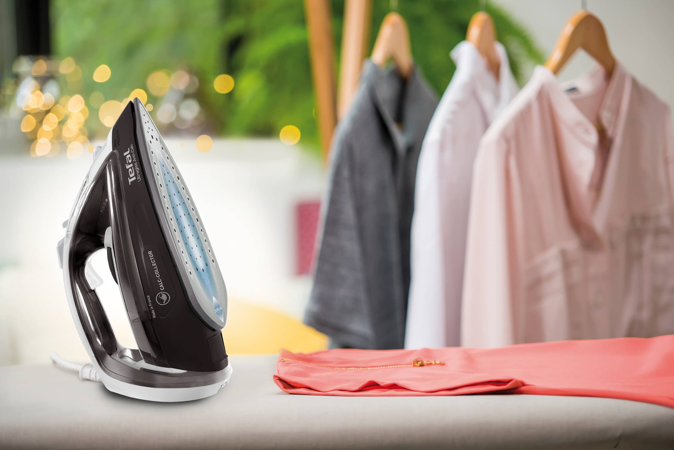 Ultragliss FV4963 stoomstrijkijzer