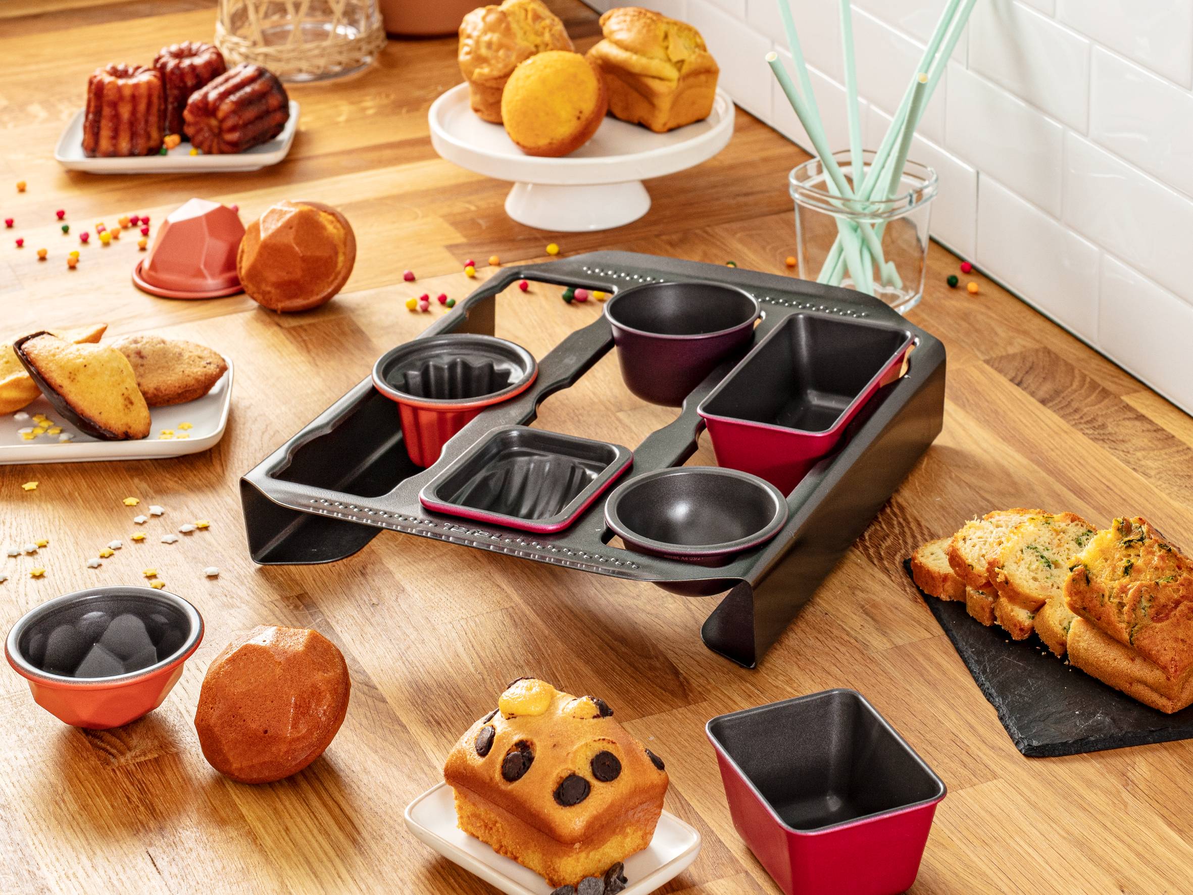 Creabake startersset (tray, 9 muffin vormen en 3 geometrische bol