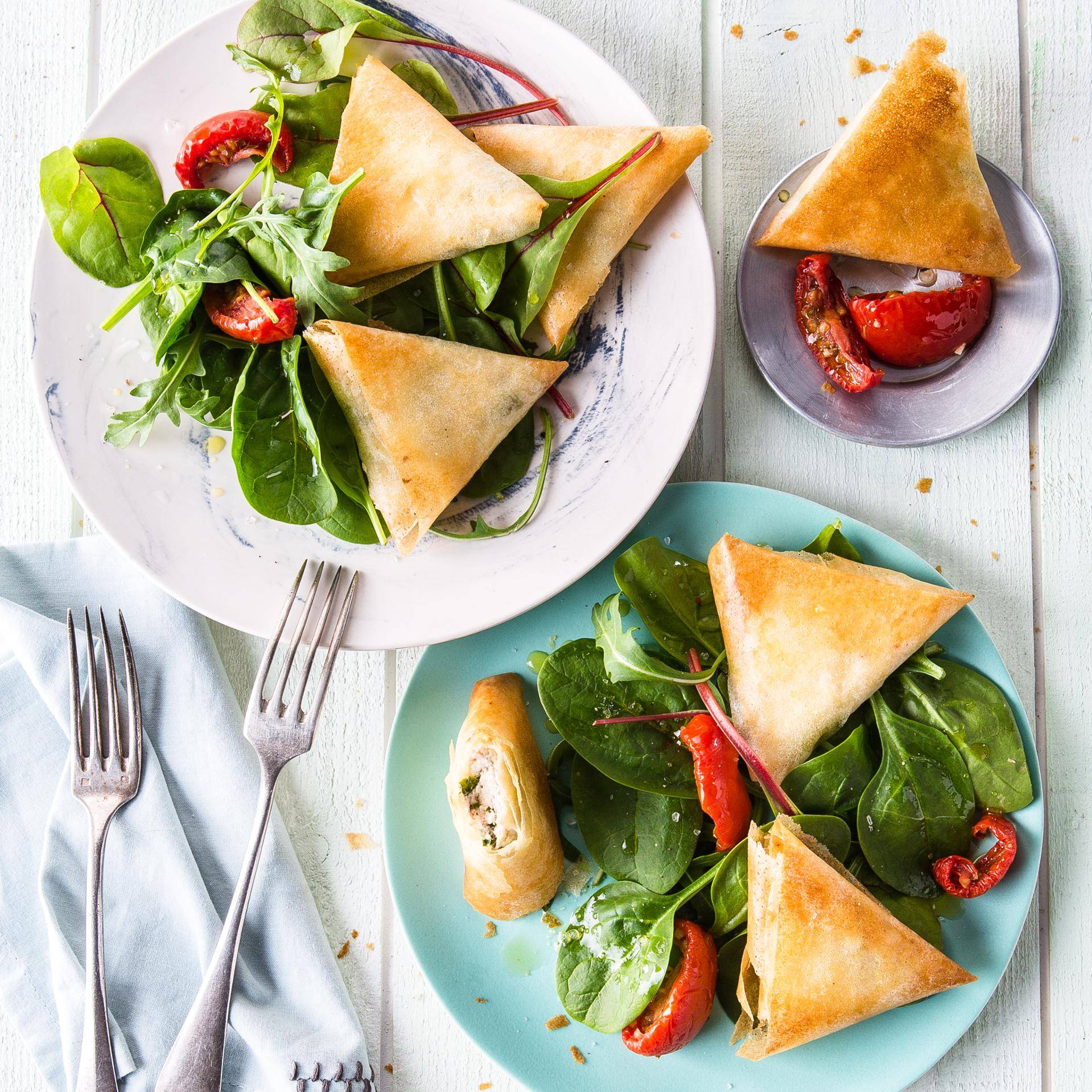 Samosa's met mozzarella en gedroogde tomaten - Recepten Easy Fry Mega | Tefal