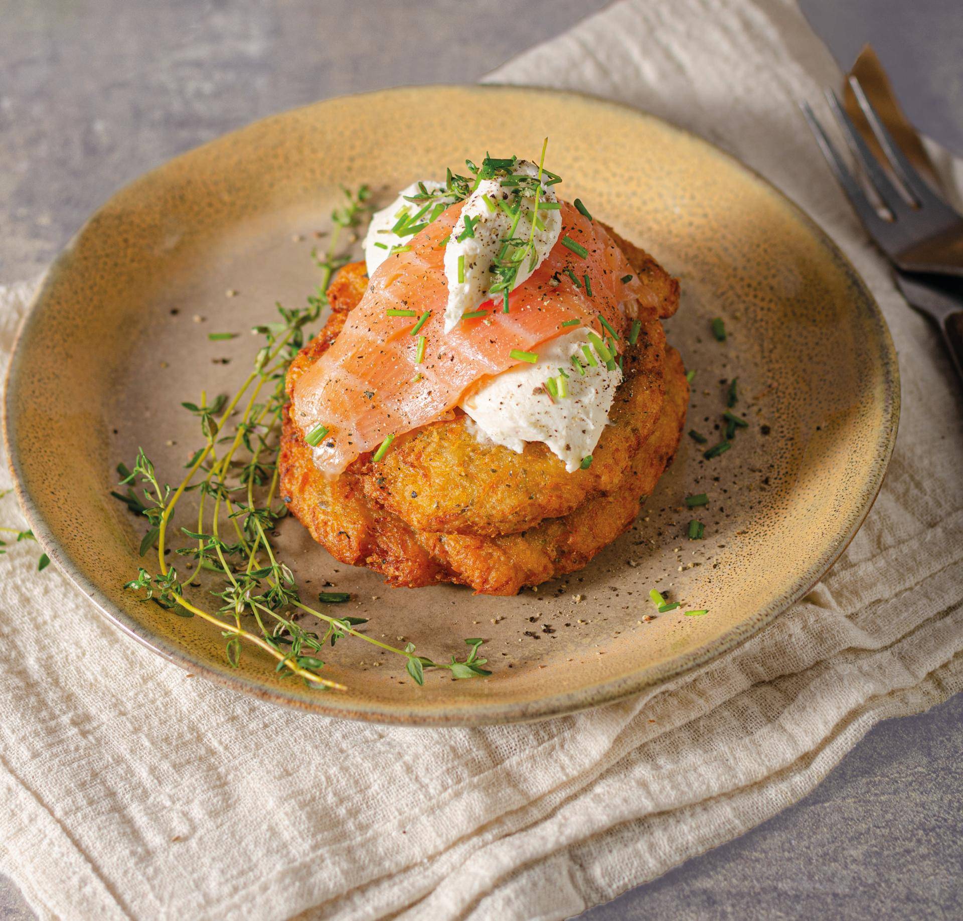Aardappelpannenkoekjes en gerookte zalm - Recepten DUAL EASY FRY XXL | Tefal