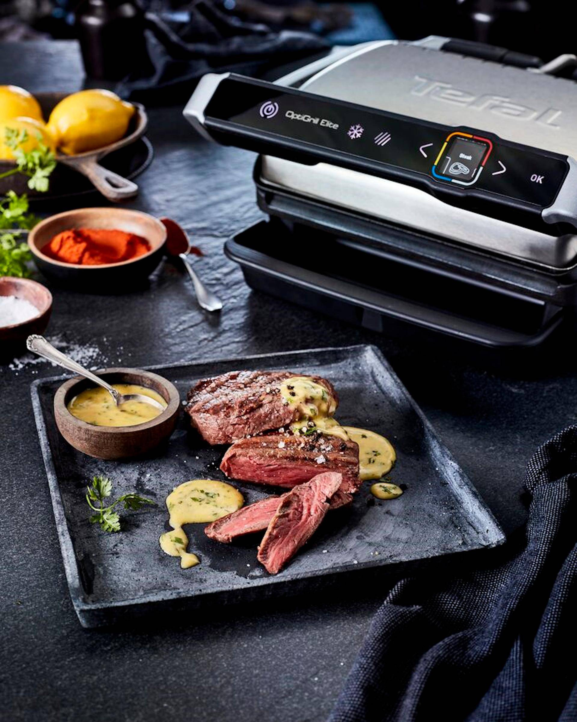 Rundvleesmedaillons met een snelle bearnaisesaus - Recepten Optigrill Elite | Tefal