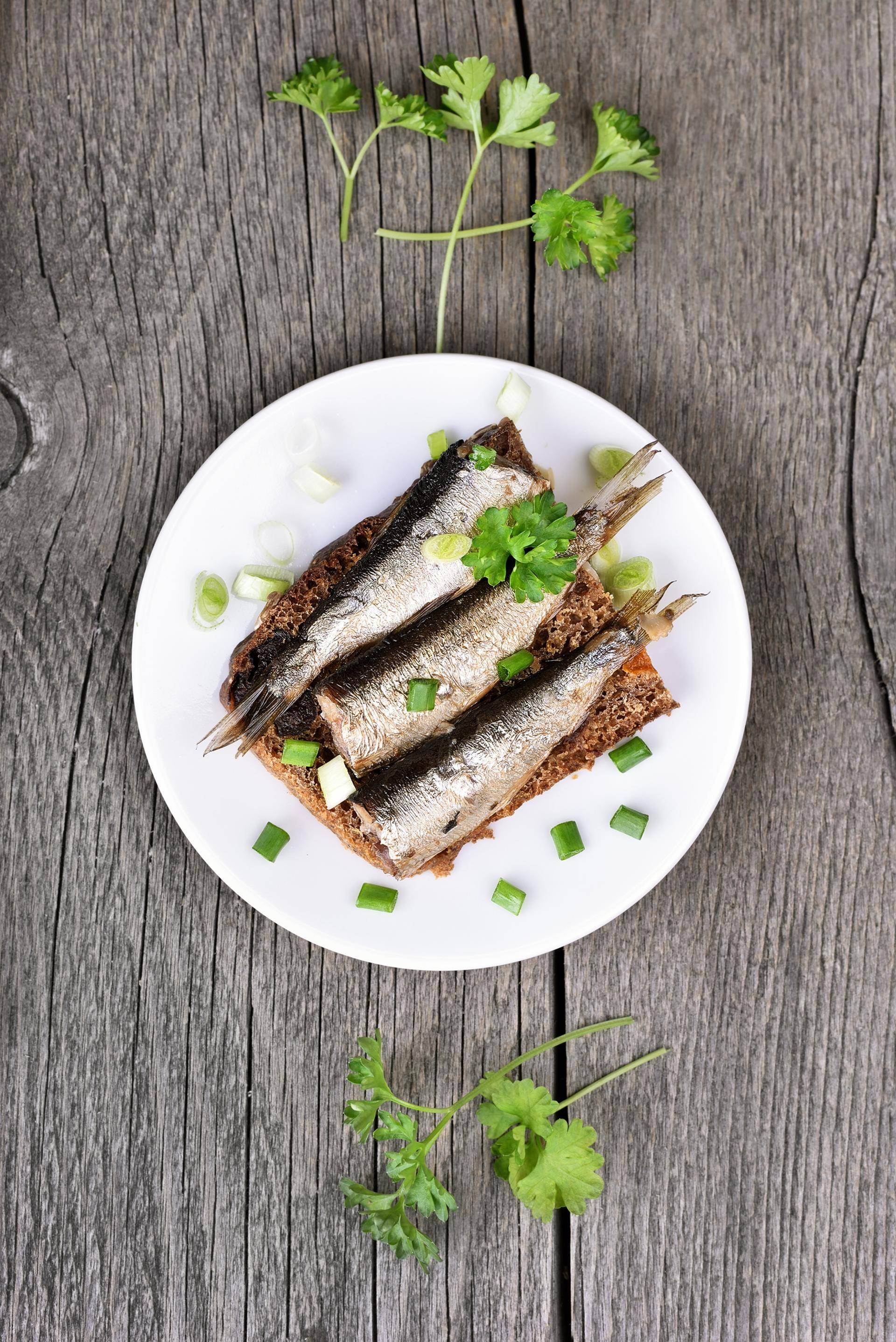 Roergebakken sardines met noten - Recepten Actifry Genius | Tefal