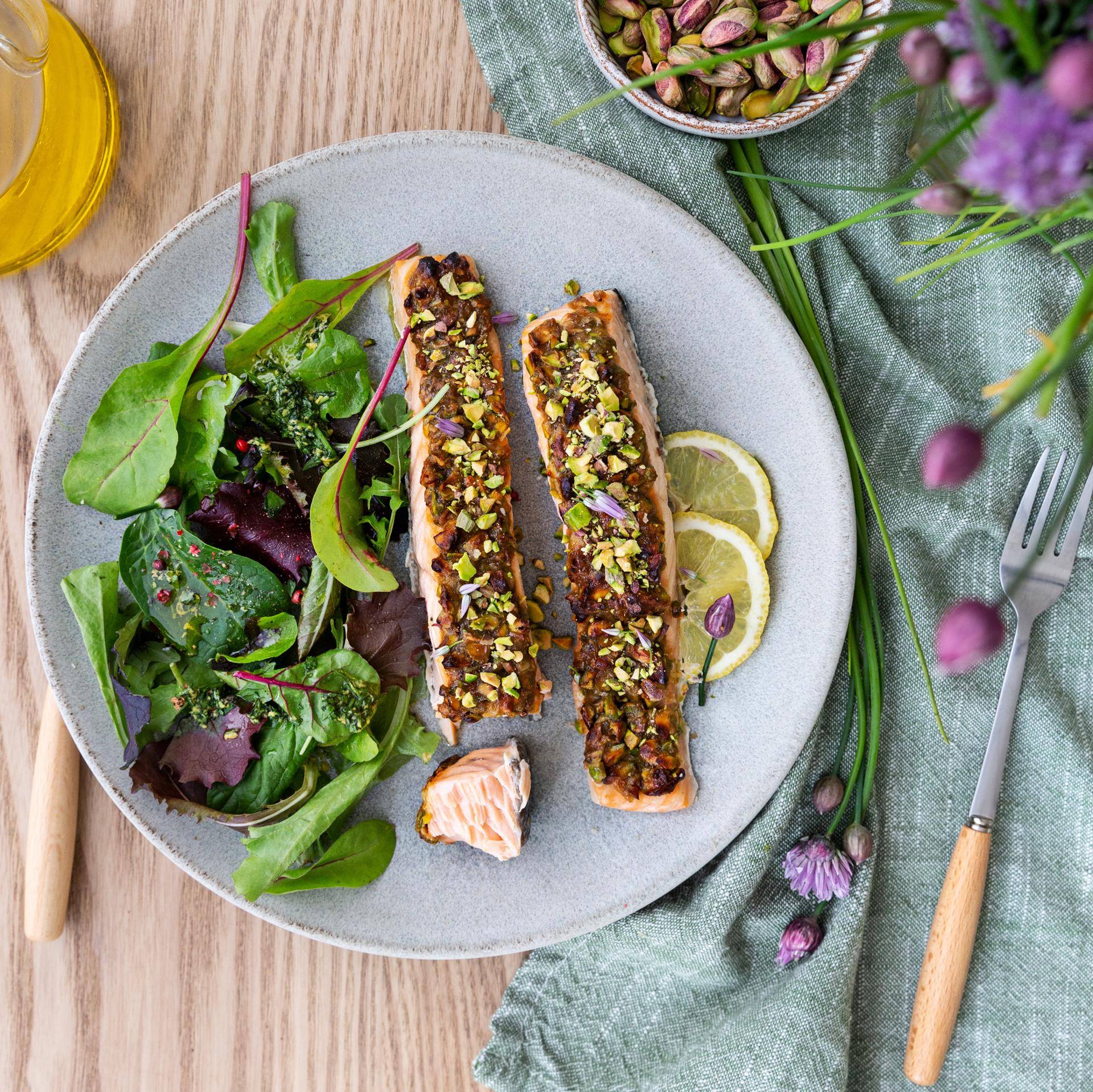 Zalm met korst van pistachenootjes - Recepten EASY FRY GRILL & STEAM 3 in 1 | Tefal