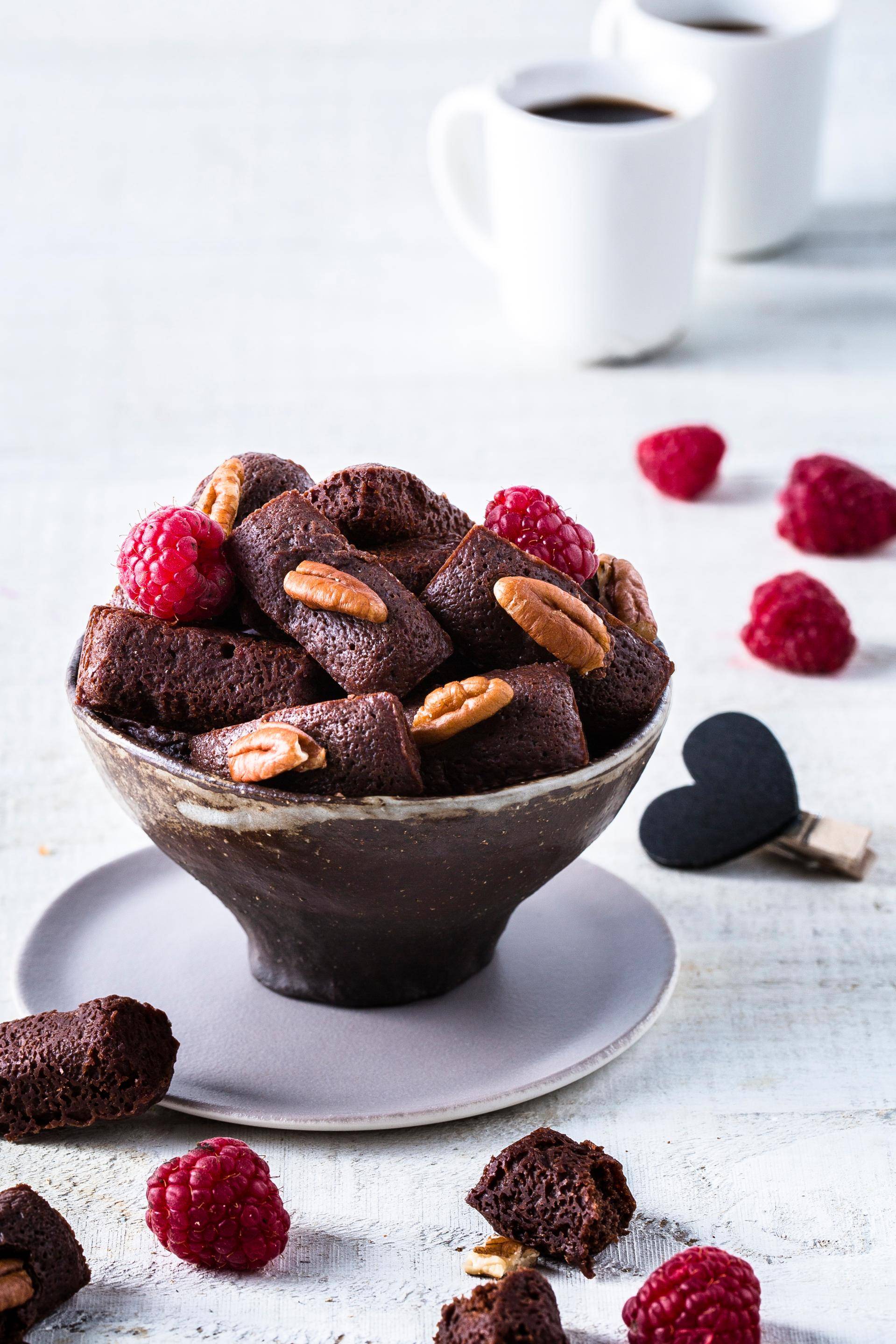 Vegan vloeibare mini-chocoladecakejes met pecannoten - Recepten Cake Factory | Tefal