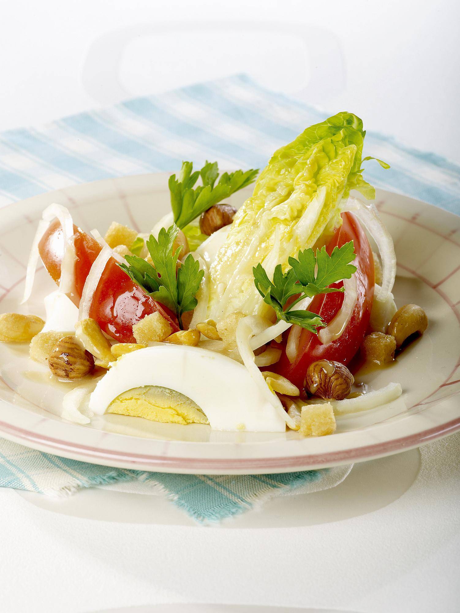 Hollandse maaltijdsalade met croutons en warme noten - Recepten Actifry Original 1kg | Tefal