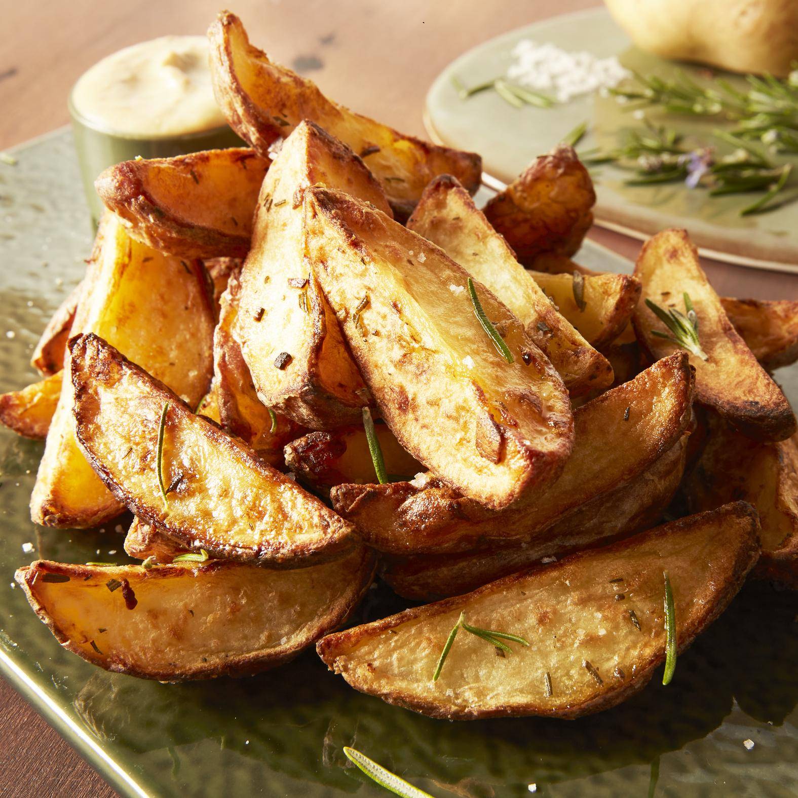 Krokante aardappelen met knoflooksaus - Recepten Easy Fry Max | Tefal