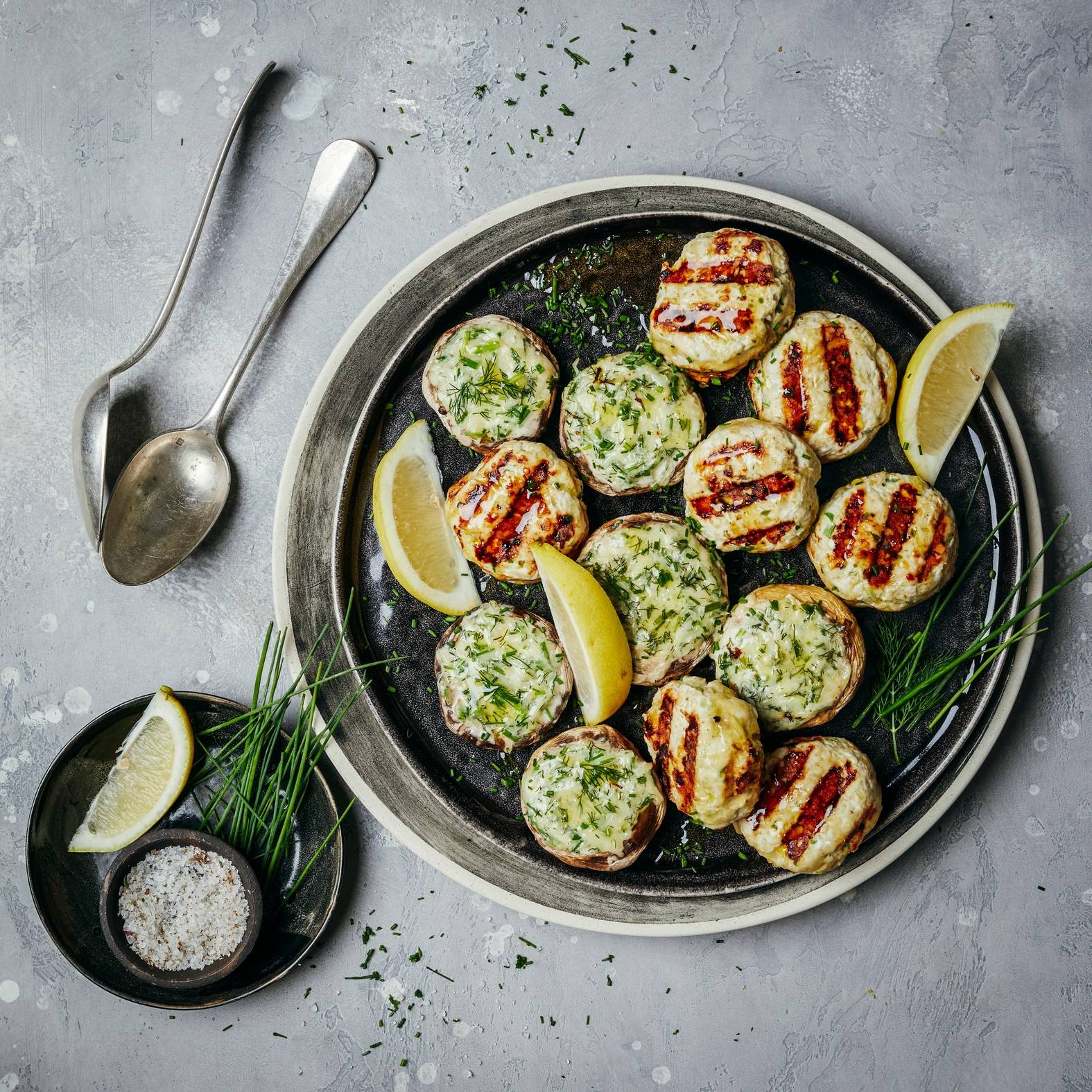 Kotlety gehaktballen en champignons gevuld met kaas - Recepten OptiGrill 2in1 | Tefal
