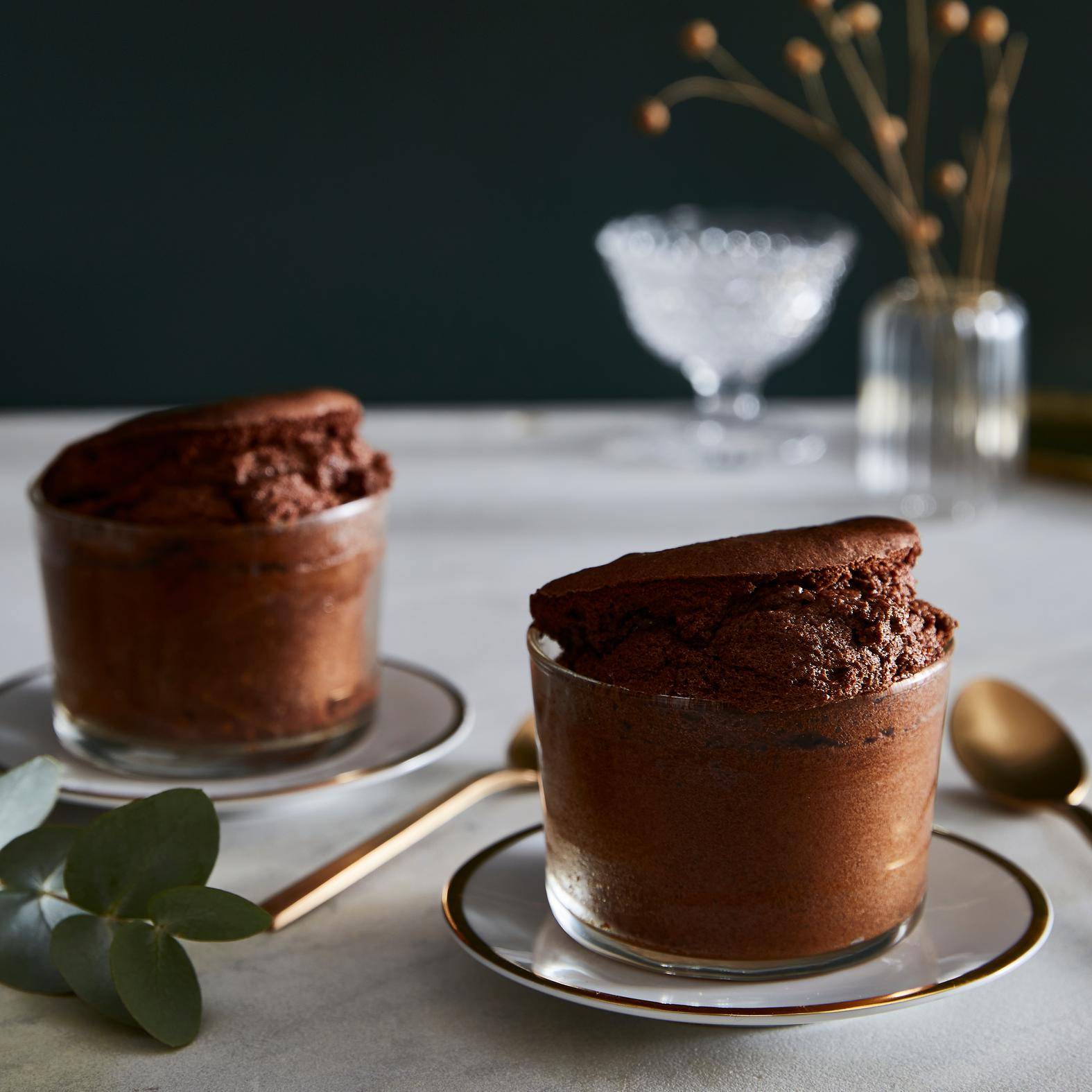 Chocolade en kastanjerom soufflés - Recepten Easy Fry Compact | Tefal