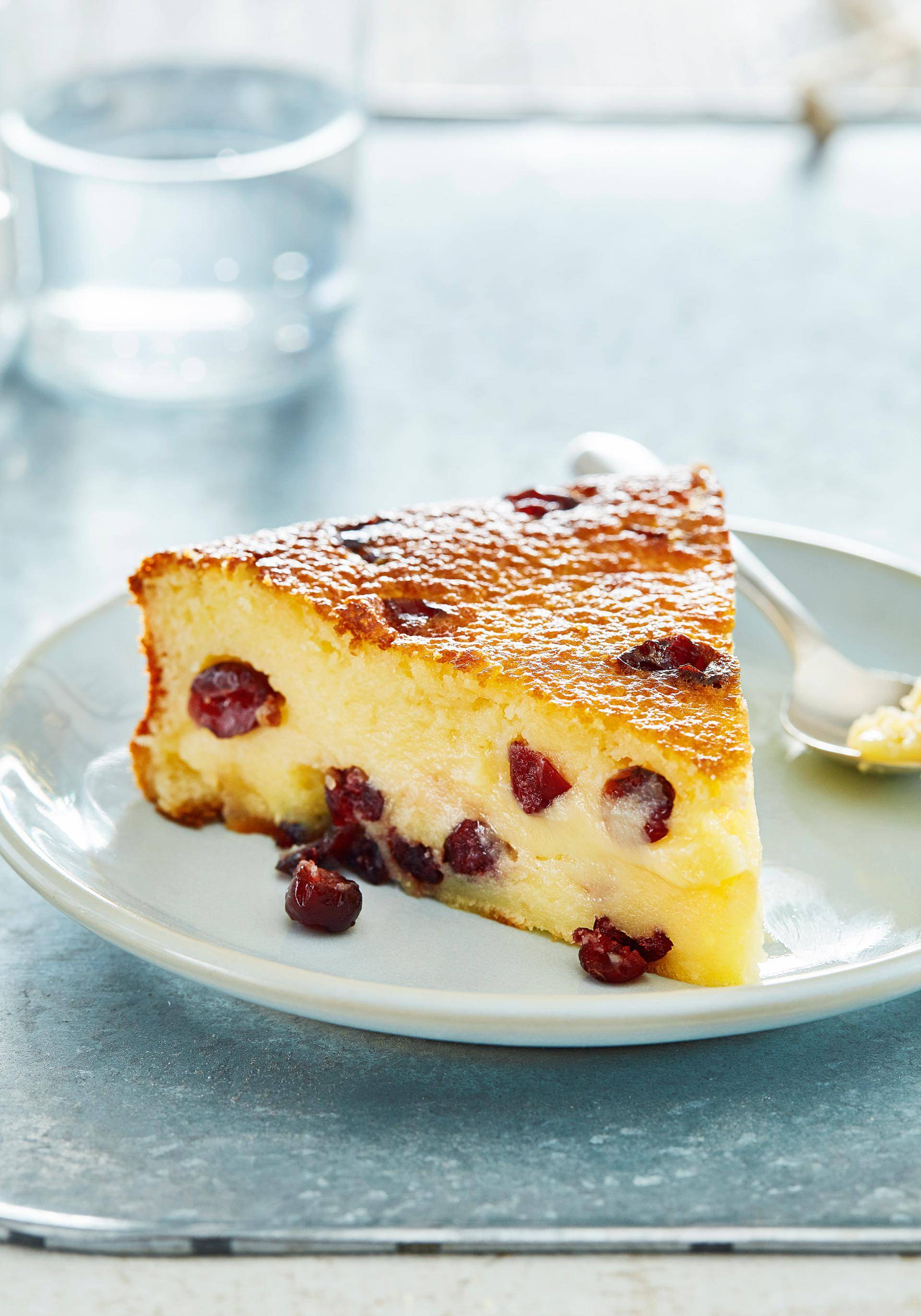 Zachte cake met witte chocolade - Recepten Cake Factory | Tefal