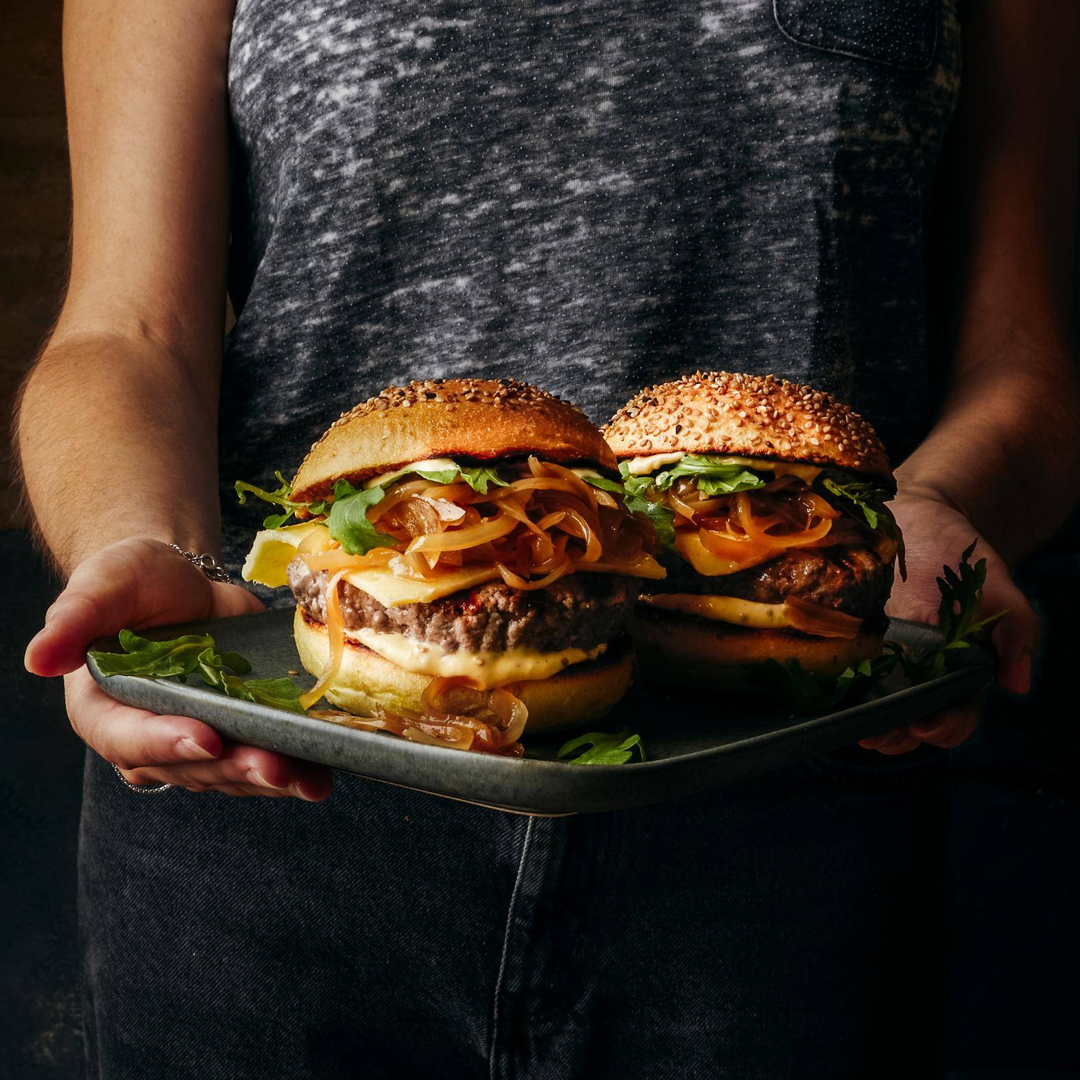 Gekarameliseerde uienburger - Recepten OptiGrill 2in1 | Tefal