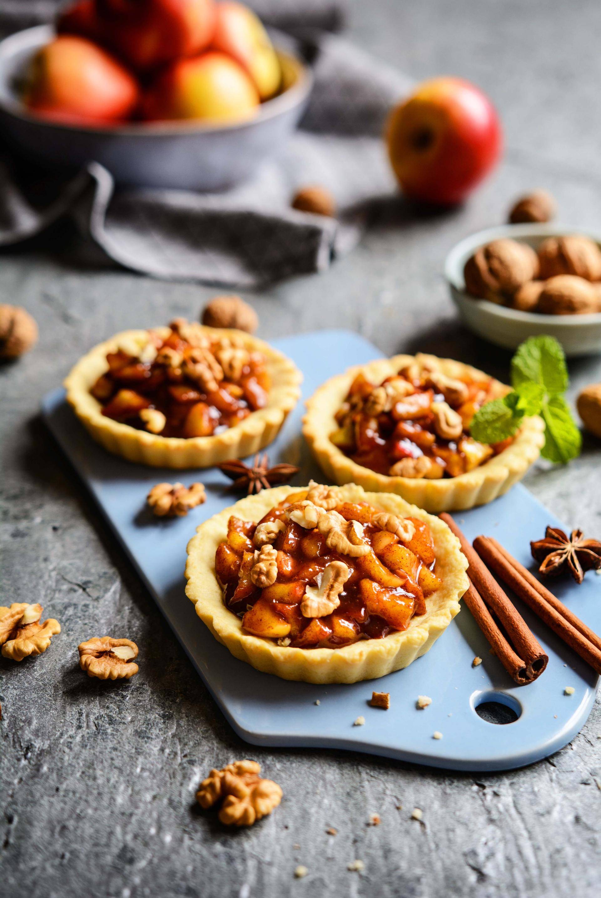 Gebakjes met karamel en gedroogde vruchten - Recepten Cake Factory | Tefal