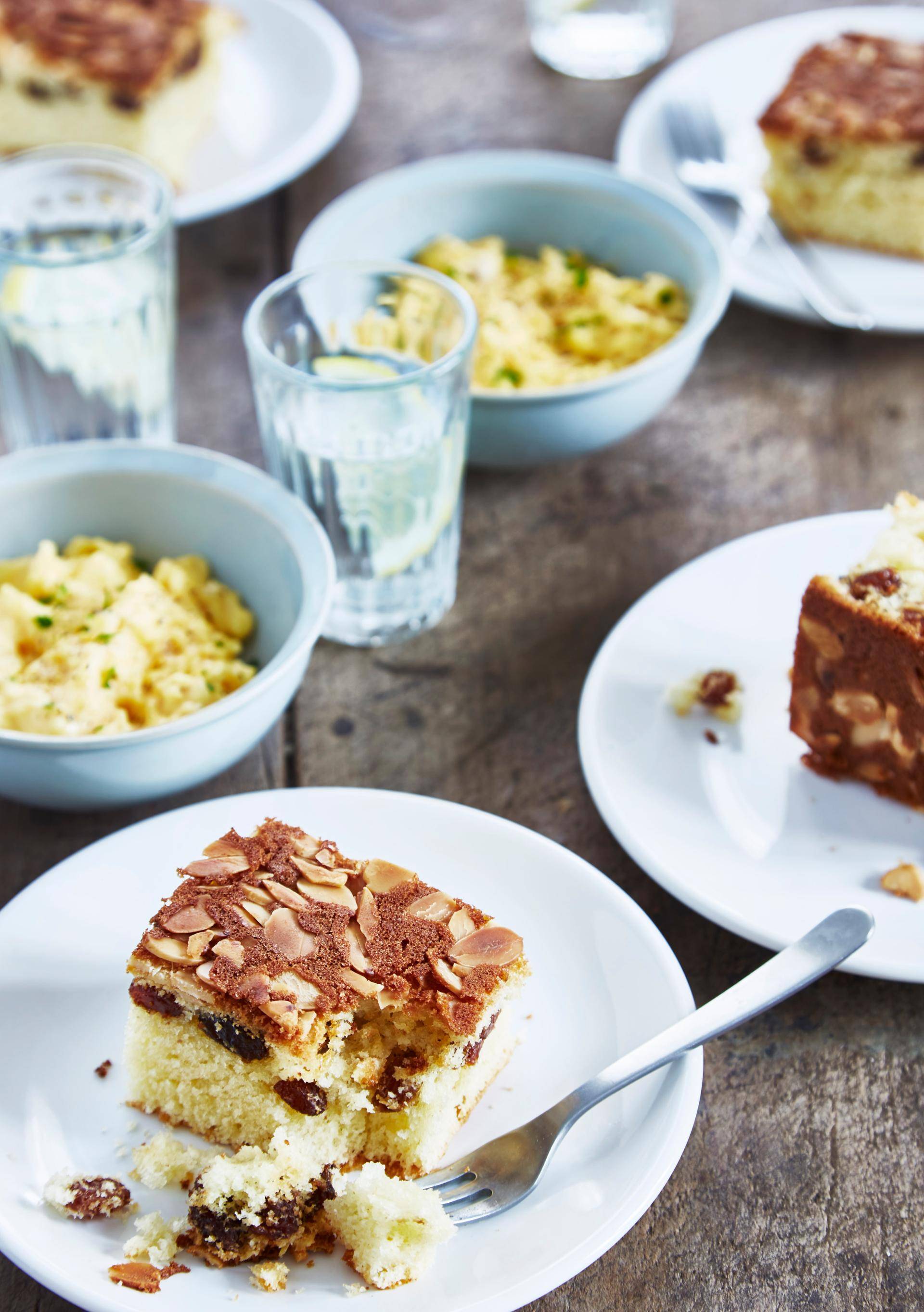 Italiaanse cake met mascarpone en droge rozijnen - Recepten Cake Factory | Tefal