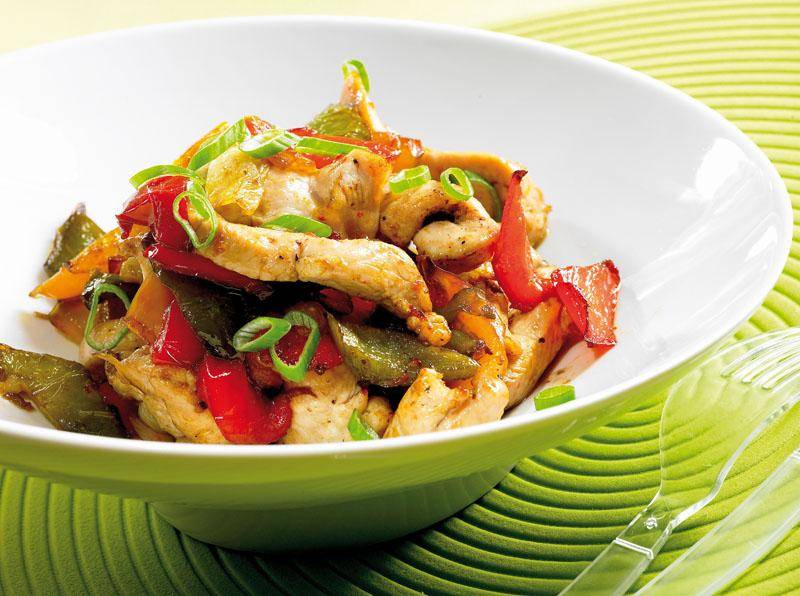 Kalkoenfilet met 3 paprika's - Recepten Actifry Original 1kg | Tefal