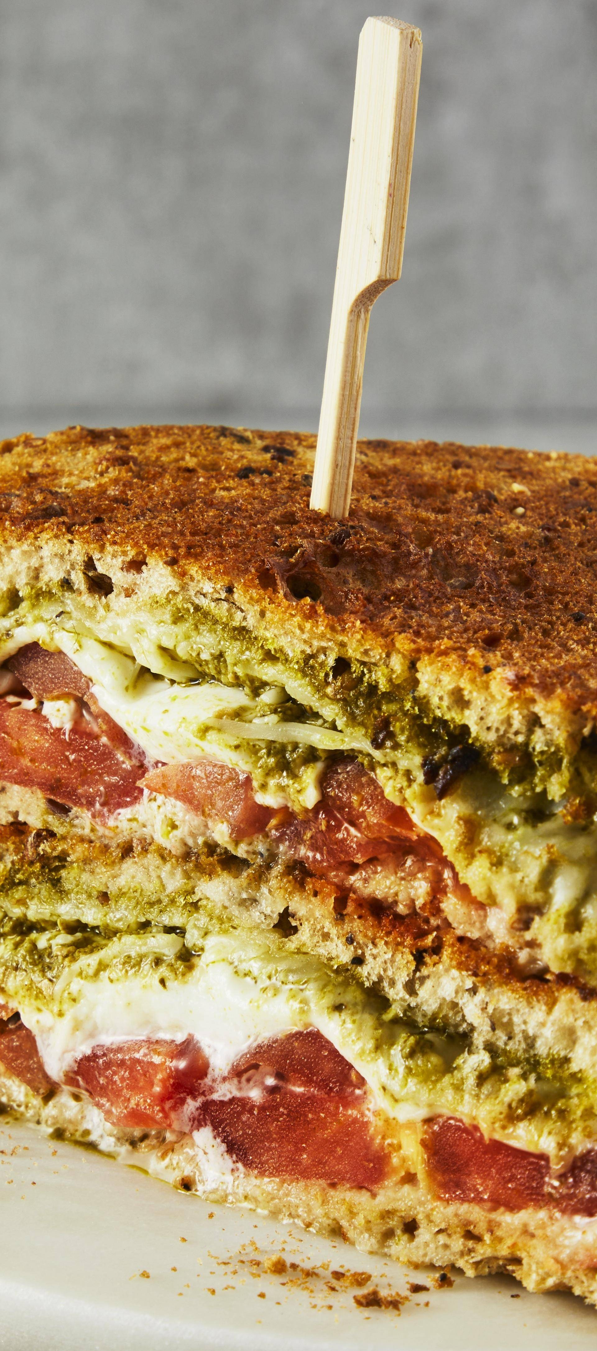 Italiaanse gegrilde tomaat- en mozzarellasandwich - Recepten Crisp&Go 3P | Tefal