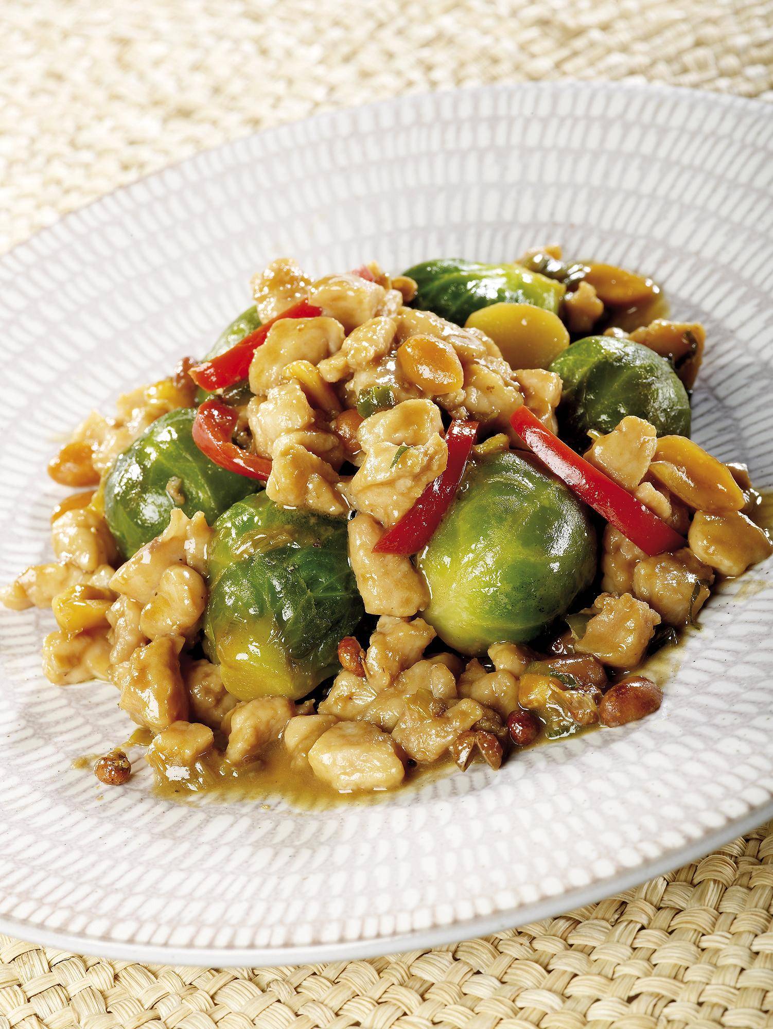 Kalfszwezerik en spruitjes op zijn Pekinees - Recepten Actifry Original 1kg | Tefal