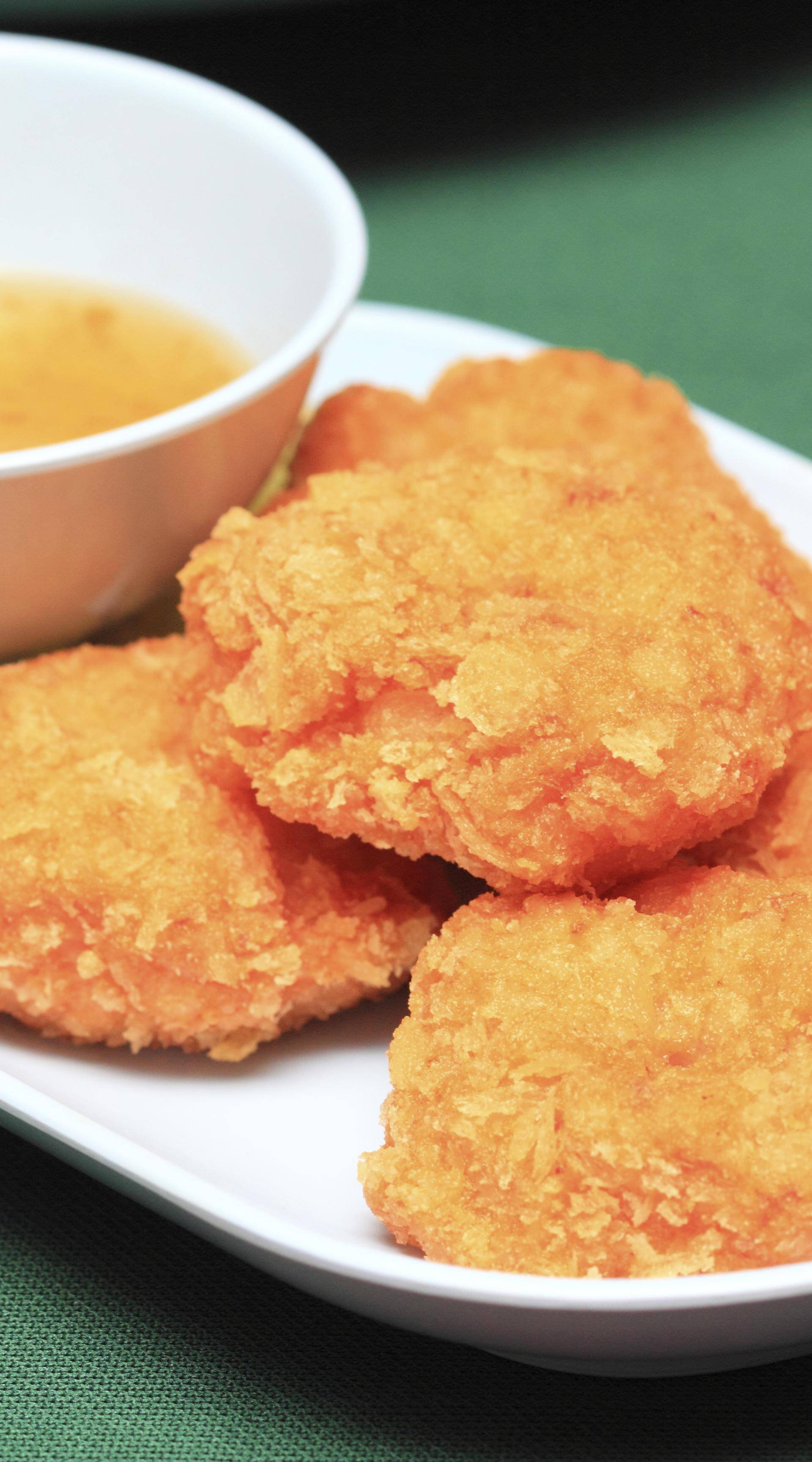 Krokante garnalenballetjes met zoetzure saus - Recepten undefined | Tefal