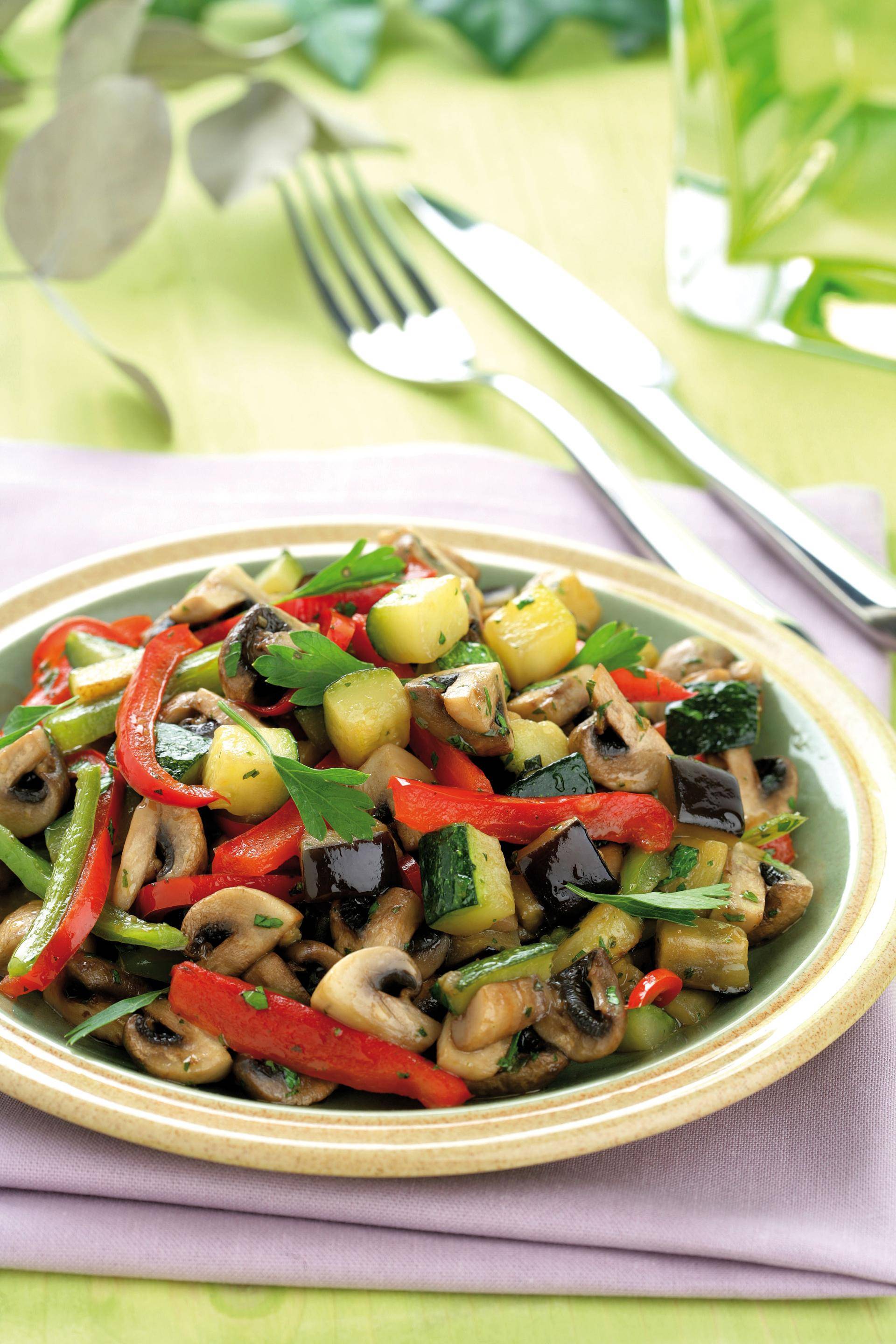 Roergebakken mediterraanse groenten - Recepten Actifry Genius | Tefal