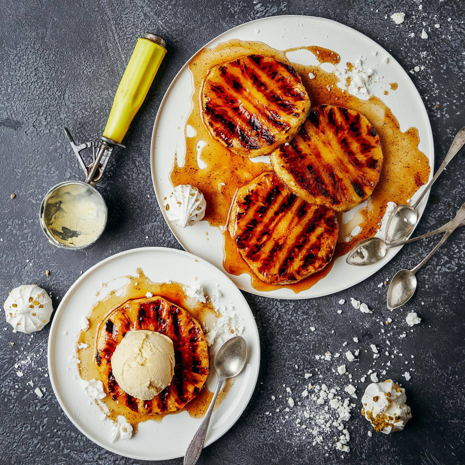 Gegrilde ananas geglaceerd met rum en bruine suiker - Recepten OptiGrill 2in1 | Tefal