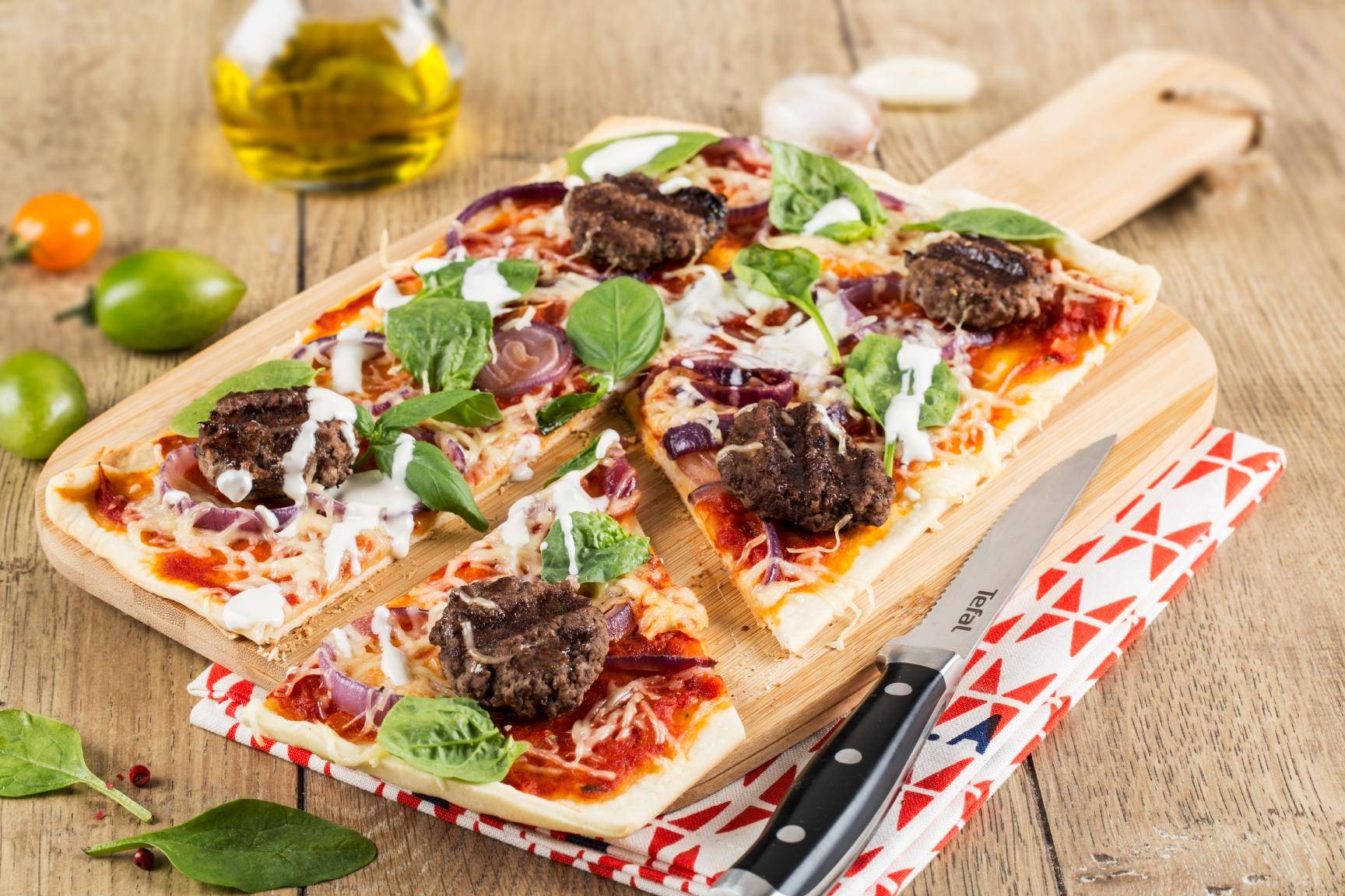 Pizza voor vleesliefhebbers - Recepten OptiGrill + | Tefal