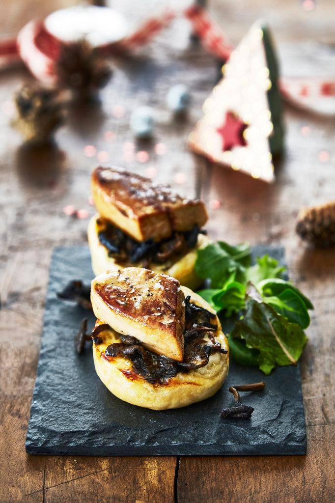 Taart met gebakken paddestoelen en ganzenlever - Recepten Cake Factory | Tefal