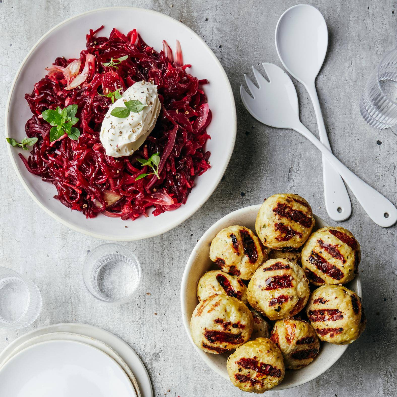 Kalkoengehaktballen met in appel gesmoorde bietjes - Recepten OptiGrill 2in1 | Tefal