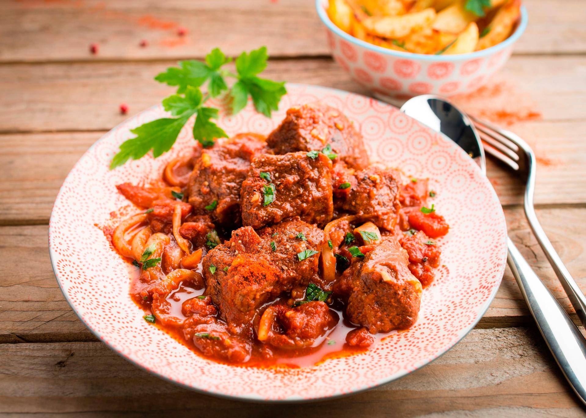 Hongaarse goulash - Recepten Actifry Genius XL | Tefal