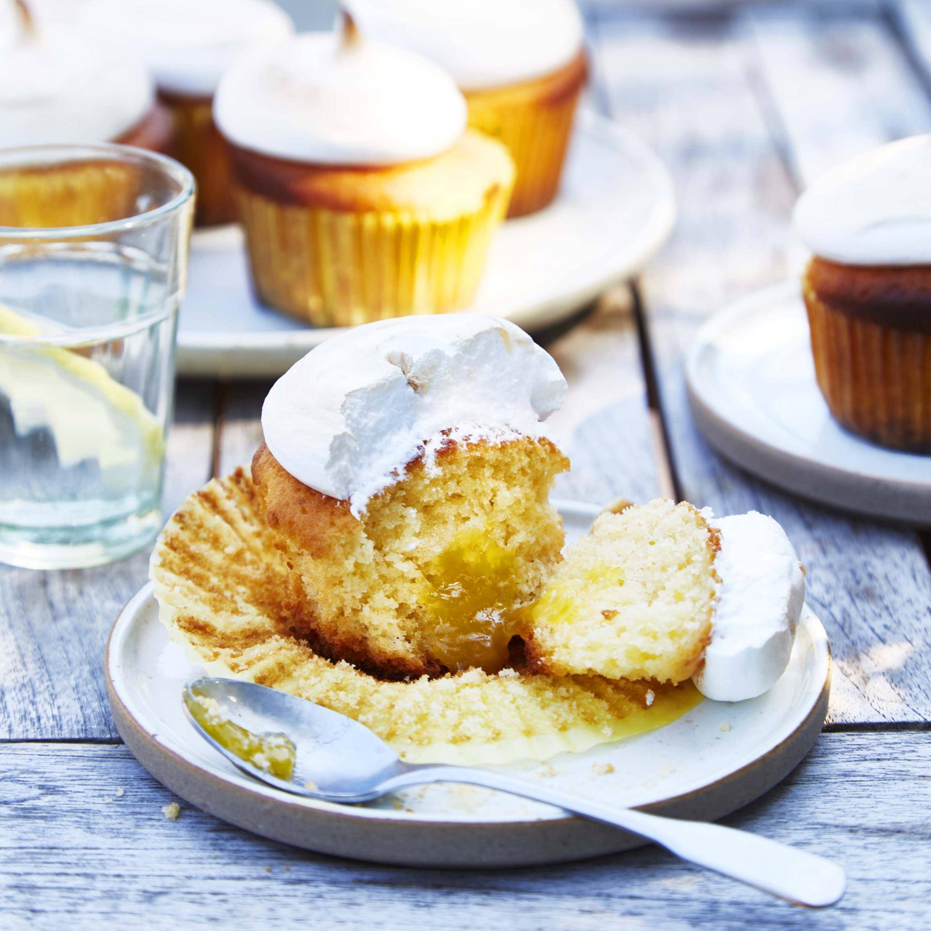 Citroencupcakes met meringue - Recepten Cake Factory | Tefal