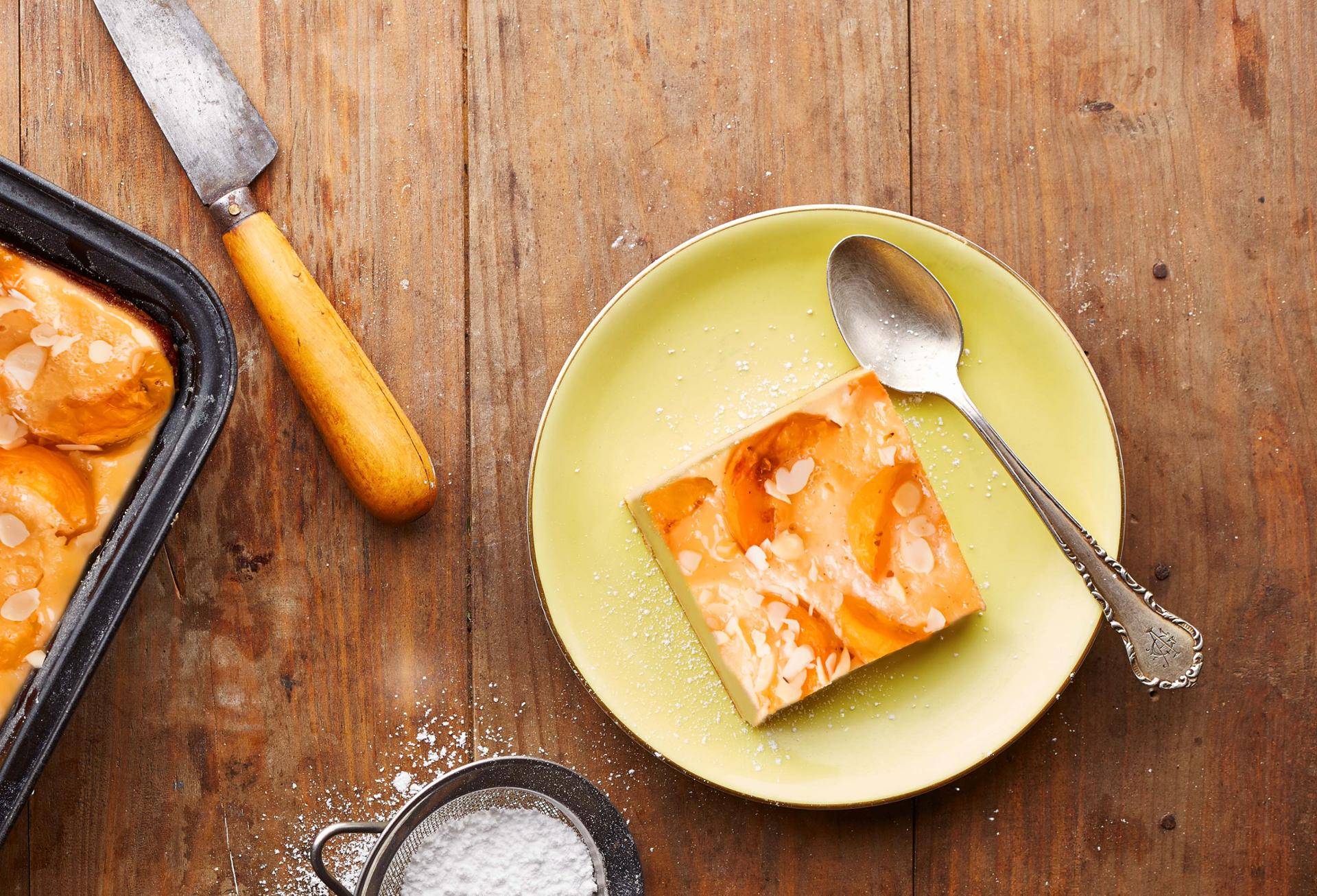 Clafoutis met abrikozen en amandel - Recepten Cake Factory | Tefal