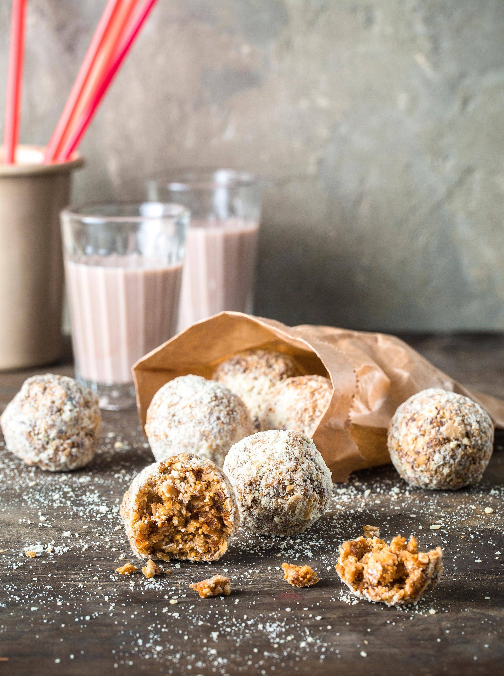 Graanballetjes met amandelen en gedroogde vijgen - Recepten Cake Factory | Tefal