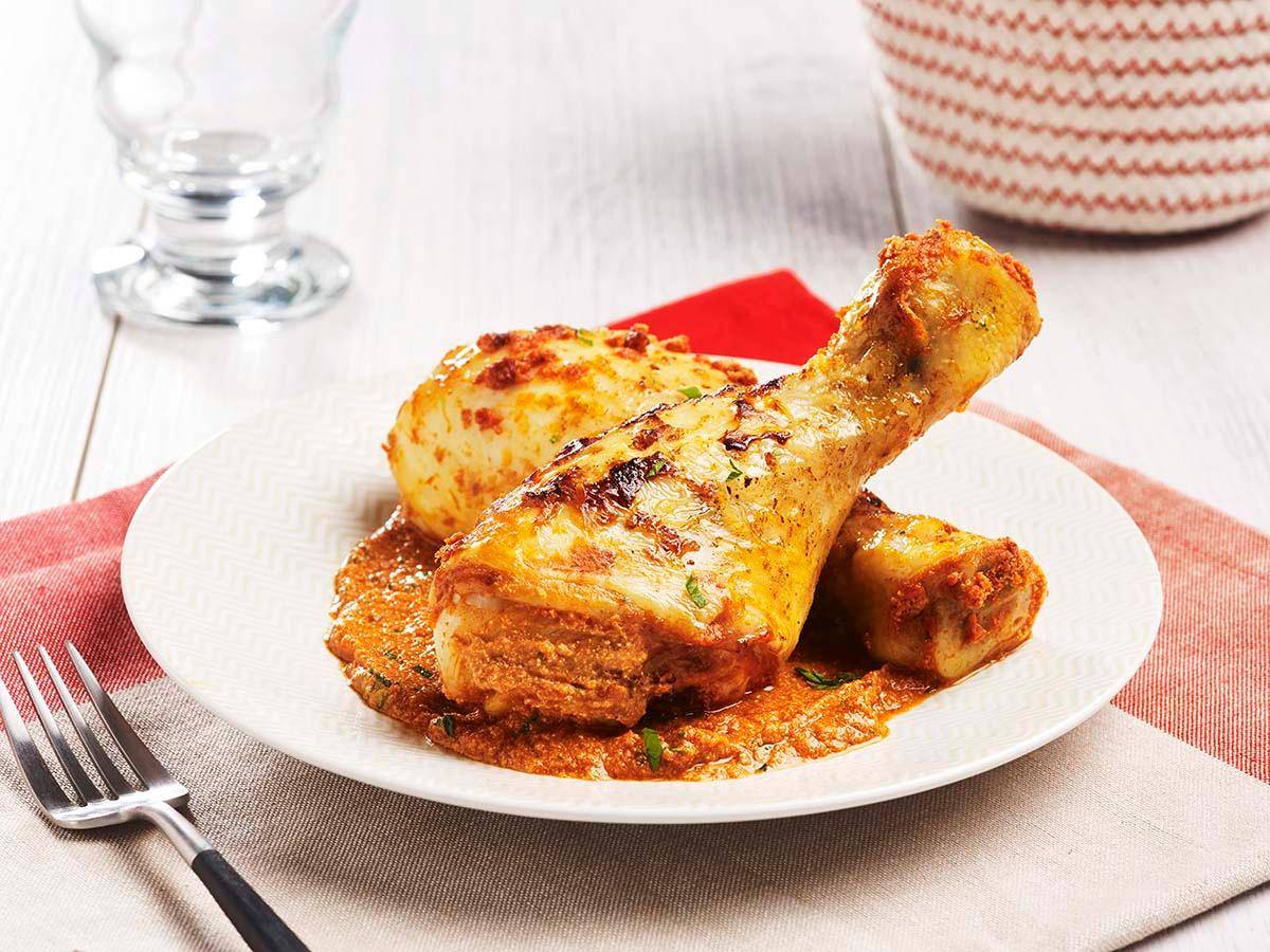Kipdrumsticks met tomaat en pesto - Recepten Actifry Genius XL | Tefal