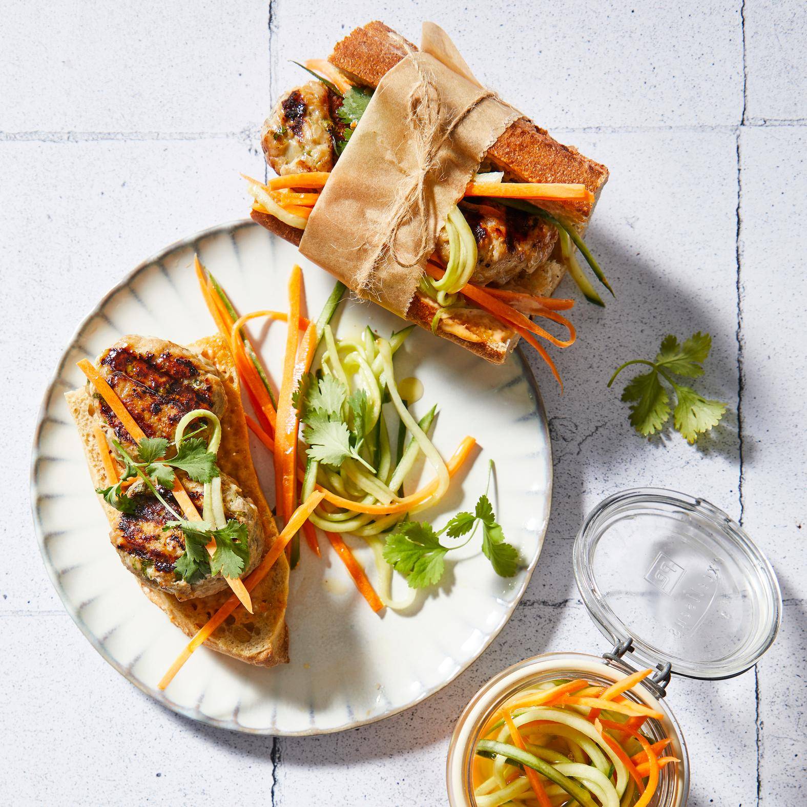 Banh mi met gehaktballen - Recepten OptiGrill 2in1 | Tefal
