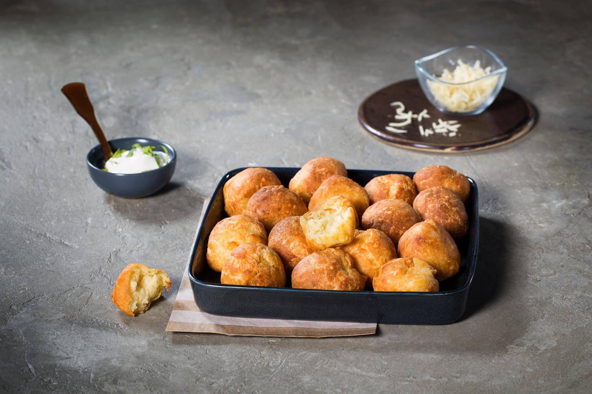 Gruyère-gougère (Gruyère-kaassoesjes) - Recepten Actifry Genius XL | Tefal