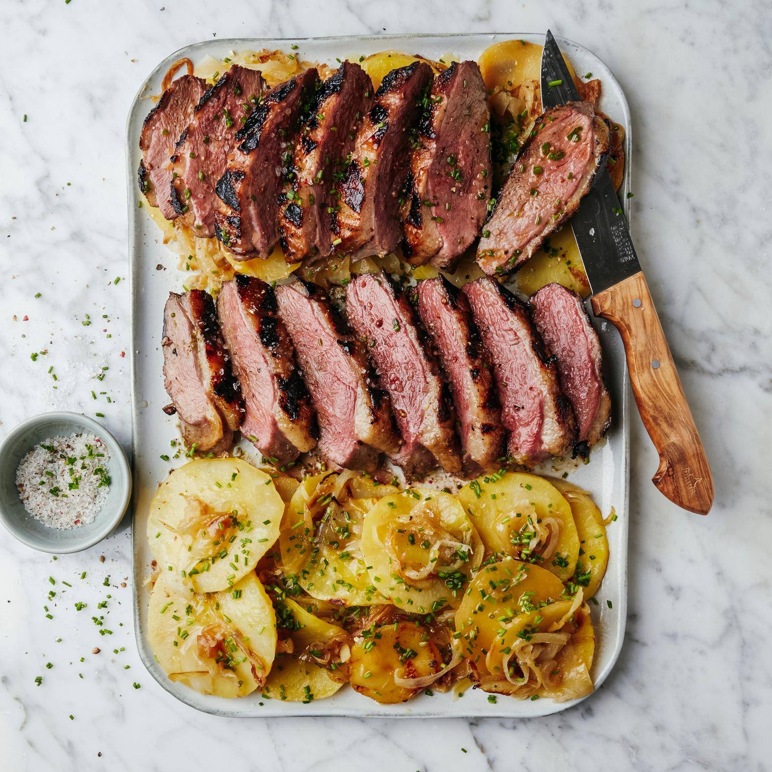 Gegrilde eendenborstfilet met ahornsiroop en aardappelen - Recepten OptiGrill 2in1 | Tefal