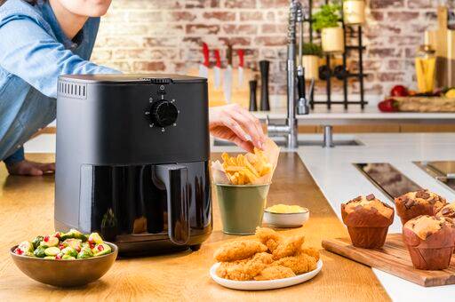 Small-EASY FRY ESSENTIAL glossy 2.jpg